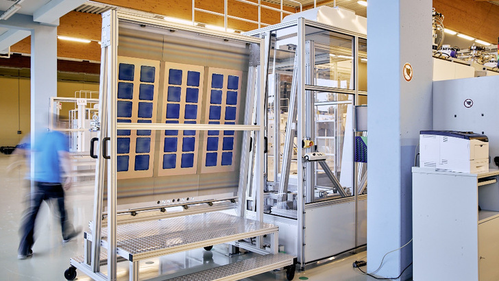 Die ausgelieferten Module kommen aus dem Solarwerk in Brandenburg an der Havel.