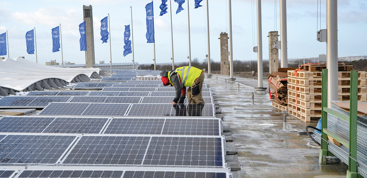 Das neue EEG wird das Thema Gewerbedächer befeuern.