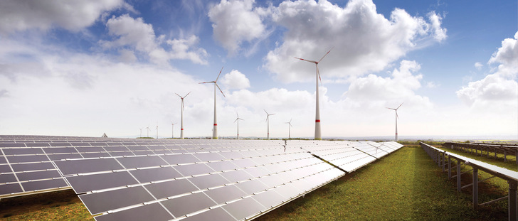 Für Strom aus Photovoltaikparks werden immer häufiger Stromlieferverträge abgeschlossen.