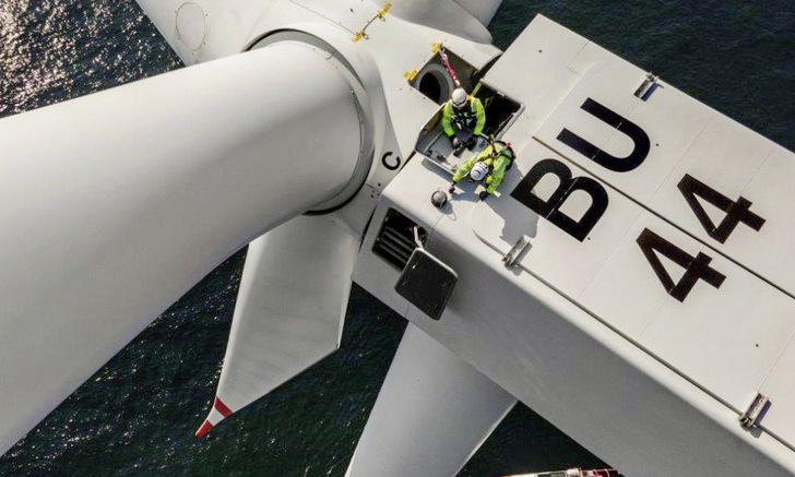Deutsche-Windtechnik-Einsatz im Offshore-Windpark Butendiek