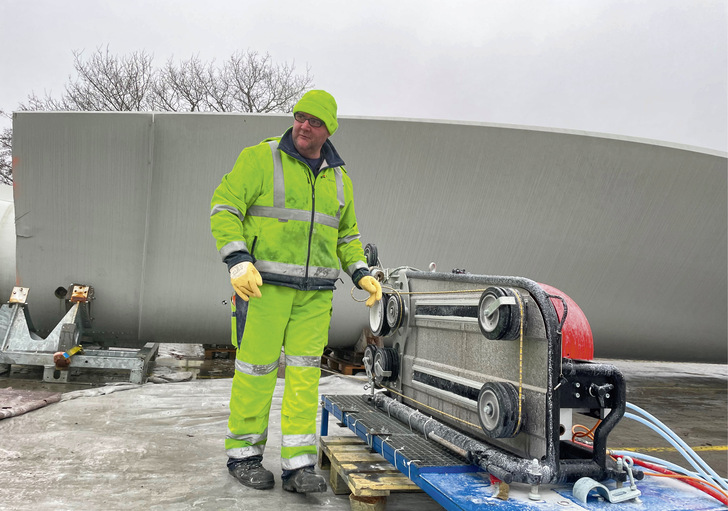 Rotorblatt-Zerlegung mit der Seilsäge bei Eurecum