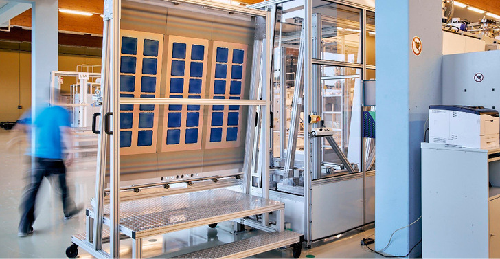 Neue Solarfabrik in Brandenburg an der Havel.