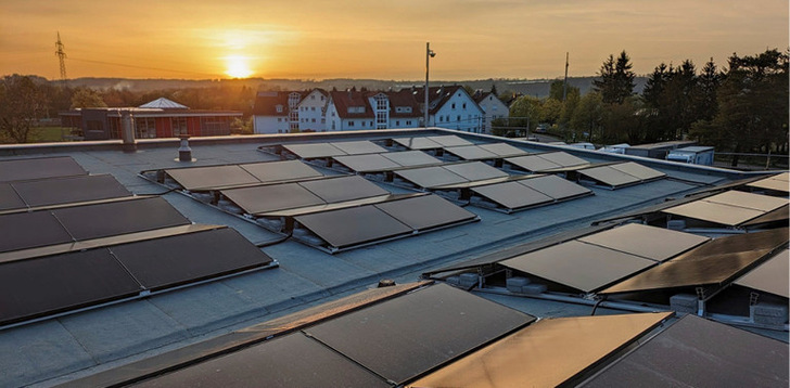 Günstigen Strom vom Dach gibt es in Berlin.