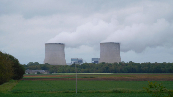 Die Aussichten für die Wirtschaftlichkeit der französischen Kernkraftwerke wie die Anlage in Saint-Laurent-Nouan bei Orléans sind eher durchwachsen.