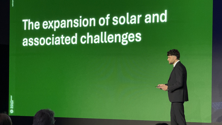 Antonio Arrueba, Senior Market Analyst Solarpower Europe, beim Fusionsolar-9.0-Launch