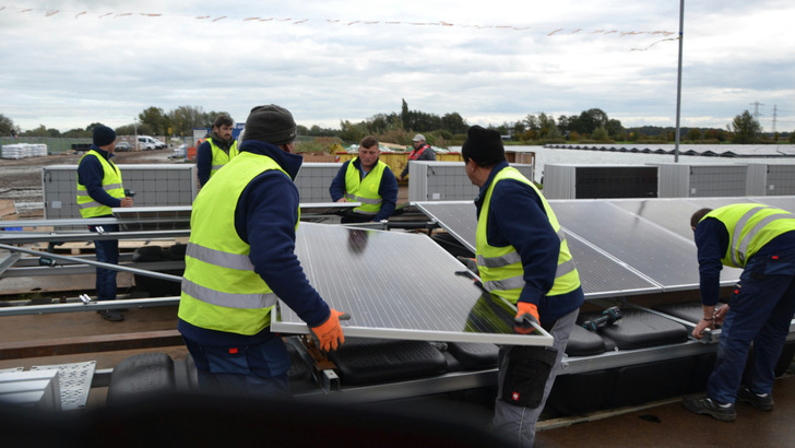 Viel Arbeit: Jedes Jahr müssen 20 Gigawatt neue Solarleistung ans Netz gehen.