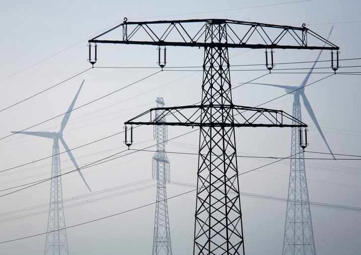 Verteilnetzbetreiber müssen bald Erneuerbare im Redispatch 2.0 integrieren. 