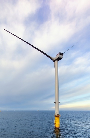 Der Offshore-Windpark Triton Knoll befindet sich rund 32 Kilometer vor der Küste von Lincolnshire. - © RWE