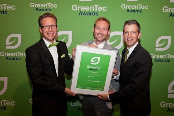 DZ-4 auf dem grünen Teppich in Berlin, GreenTec Awards 2013.