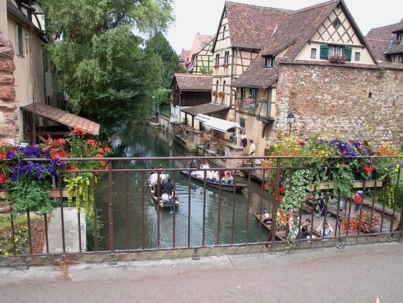 Klein-Venedig ist der Name des Verlaufs der Lauch in Colmar. Die idyllische Stadt im Elsass ist jetzt um vier Solardächer reicher.