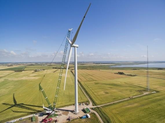 SWP_Hoev33-130_SK79 | Für mehr Deutschland-Marktanteil: Siemens-Prototyp SWT-3.3MW-130 am dänischen Teststandort Hoevsoere. Foto: Siemens