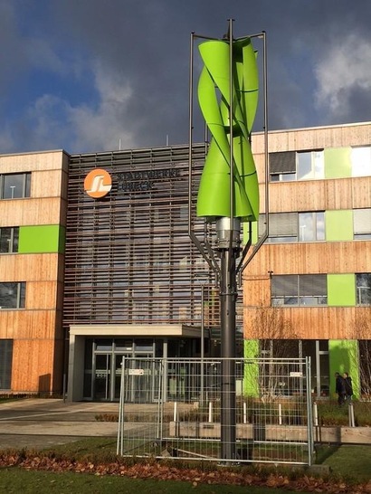 Die Stadtwerke Lübeck haben seit 2015 in ihrem Eingangsbereich eine Luvside-Anlage.