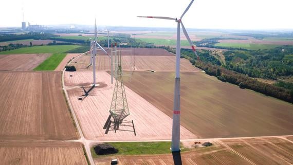 Fotomontage des Vertikalachsers von Agile Wind Power.
