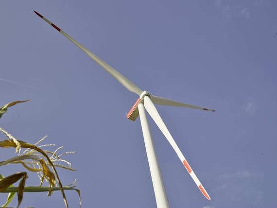 N149 | Die neue Riesenwindturbine N149 im Windpark Wennerstorf II südlich von Hamburg, beziehungsweise bei Harburg.