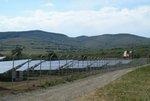 Solarpark Kosharevo Bulgarien | Der Betreiber des Solarparks im bulgarischen Kosharevo ist von der Kürzung der Einspeisevergütung nicht betroffen. Schließlich ging die Anlage mit einer Leistung von 1,2 Megawatt noch im Juni 2011 in Betrieb. - © Foto: Gehrlicher Solar