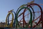 Hamburger Dom, Achterbahn | Die Märkte der Energiewirtschaft fahren Achterbahn. Doch die Ingenieure der Großbranche werten die Stimmungslage für die meisten Energietechnologien als noch stabil. Die auf Exporte angewiesenen erneuerbaren Energien dürften somit weiterhin weniger auf den Vergnügungspark Hamburger Dom ausgerichtet sein, als auf den Umschlagplatz Hamburger Hafen.