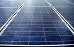 NAhaufnahme PV-Module | Fast ein Drittel der vom TÜV untersuchten Solaranlagen waren fehlerhaft. Oftmals sind es dabei die beim au beschäftigten Monteure, die diese Fehler verursachen.