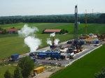 Geothermie Unterföhring | Geothermie Unterföhring, 2013: Im Herbst soll die Bohrung zur Verdoppelung der bisherigen thermischen Leistung des Kraftwerks bei München von 10 auf 20 Megawatt starten. Kleinere Erdbeben infolge der Bohrungen hatten der Branche anfangs einen Vertrauensverlust und somit ernstzunehmende Dämpfer versetzt. Nun aber verdoppelt die Tiefengeothermie ihre Leistung in Deutschland.
