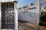 Strombank Mannheim | Der Mannheimer Stromversorger MVV hat die Strombank im Dezember 2014 in Betrieb genommen. Die Betreiber der angeschlossenen Solaranlagen sparen sich so einen eigenen kleinen Speicher im Hauskeller.