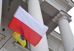Polen Flagge | Mit dem Gesetz zur Förderung regenerativen Stroms ist Warschau kein großer Wurf gelungen. - © Velka Botička