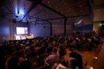 EU PVSEC Konferenz 2014 | Ein voller Konferenzsaal: Für die EU PVSec war das bisher normal. In München fehlte bisher den Messebesuchern und Ausstellern die Zeit, zum Konferenzzentrum zu gehen. Ob sich dies bei der Zusammenlegung von Intersolar und EU PVSec ändert, wird sich im kommenden Jahr zeigen.