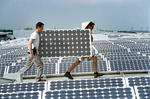 Photovoltaik Installateure neu | Der Zubau in Europa schwächelt. Viele Handwerker machen dafür unter anderem die Handelsbarrieren für chinesische Module verantwortlich. Doch einige haben sich auf die Seite der Zollbefürworter geschlagen.