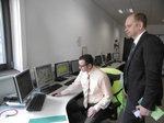 Wunsiedel Fichtelstrom Stadtwerke | Das Stadtwerk sitzt mit der Steuerzentrale in der Mitte zwischen Erzeuger und Verbraucher und vermarktet den Ökostrom in eiem regional abgegrenzten Bilanzkreis.