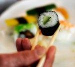_Algendiesel | Sushi für den Tank: Sind Algen die Alternative zu Raps oder Soja zur Gewinnung von Biokraftstoffen? Geforscht wird dran. Doch wirft das auch neue Fragen auf.