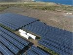 Karibik Inselanlage Sint Eustatius | Der Solarpark leistet bisher 1,89 Megawatt. Er soll demnächst auf 2,25 Megawatt ausgebaut werden. Das Batteriesystem wird von einen auf 4,4 Megawatt aufgestockt.