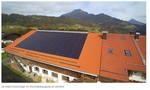 Indachsolaranlage Sockhof Heutrocknung | Insgesamt 6.000 Kilowattstunden liefern die Solarmodule in den Monaten Juli und August, wenn das Heu getrocknet wird.
