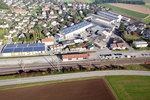 Solaranlage Wegmüller Quartier Dörnler | Die Solaranlage auf den Dächern von Wegmüller versorgt auch die Wärmespeicher der benachbarten Siedlung Dörnler.