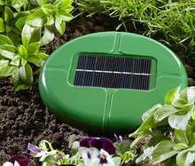 Solar-Wühlmausschreck: Tchibo hatte schon viele Solarkleingeräte. Jetzt gibt es mal wieder eine Solardachaktion zusammen mit Trina.