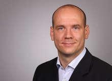Bei der RES Deutschland GmbH ist Matthias Leuthold Business Development Manager Energiespeicher.