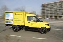 E-Fahrzeuge deutsche Post | 1.000 Streetscooter sind schon für die Post im Einsatz. Mittelfristig sollen alle motorisierten Postfahrzeuge elektrisch angetrieben werden. - © StreetScooter / Deutsche Post DHL Group E-Fahrzeuge deutsche Post | 1.000 Streetscooter sind schon für die Post im Einsatz. Mittelfristig sollen alle motorisierten Postfahrzeuge elektrisch angetrieben werden.