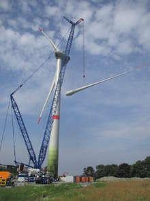 Die neue Enercon im Testfeld.