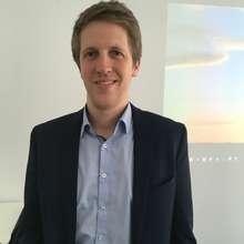 Malte Jansen hat für E4tech an der Studie mitgearbeitet und stellte sie den Journalisten auf einer Pressekonferenz in Berlin vor.