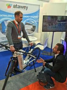 Das Wasserstoff-Fahrrad trumpft mit 100 Kilometern Reichweite auf.