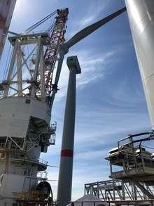 wikinger | 35 von 70 Anlagen für Wikinger, dem demnächst größten deutschen Ostsee-Windpark, sind nun installiert. - © Fred. Olsen Windcarrier