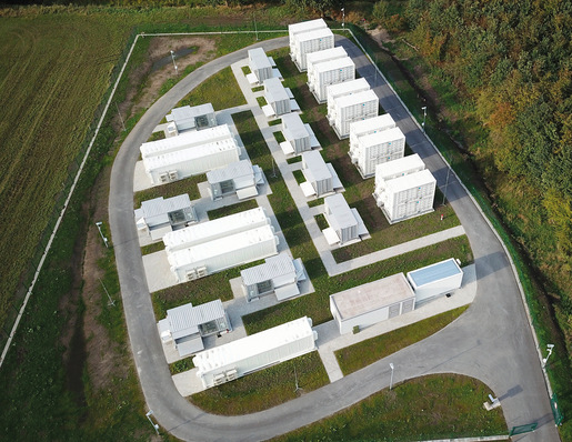 NaS-Batterie mit einer Leistung von  vier Megawatt, Varel, Deutschland