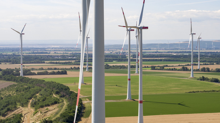 Windräder Königshovener Höhe