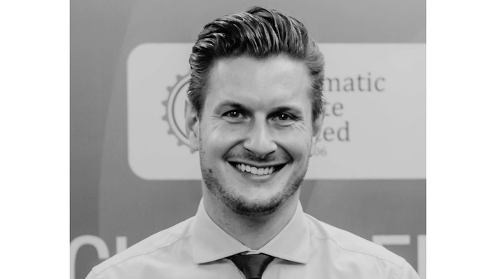 Benedikt Böhm ist Geschäftsführer von Dhybrid.