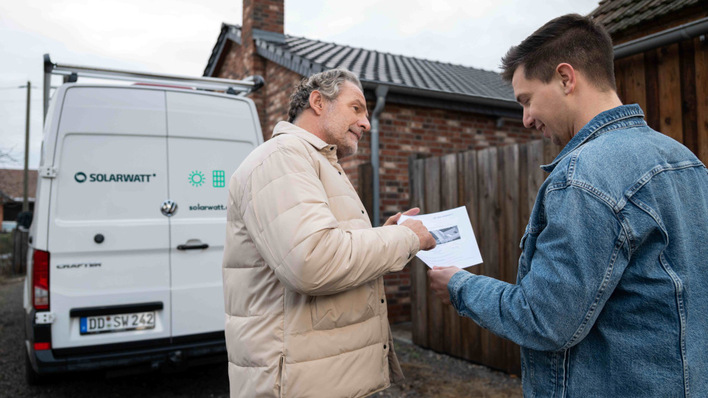 Den Komplettschutz bietet Solarwatt mit der Anlage zusammen an.