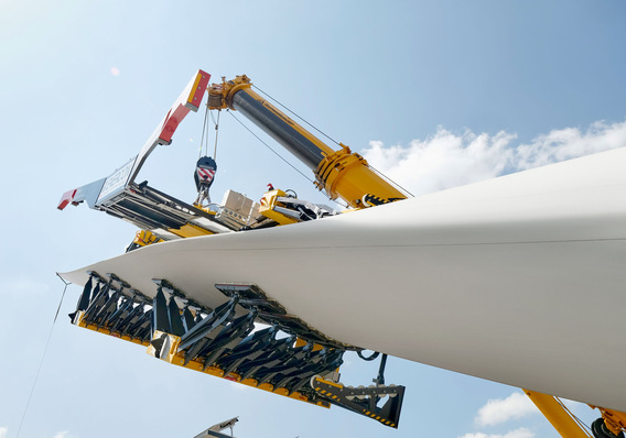 Ematec zeigt erstmals eine Offshore-Variante seiner Rotorblatttraversen. 