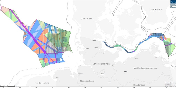 Maritimer Raumordnungsplan: Karte der festgelegten Nutzungszonen mit Offshore-Windkraftgebieten (orange und rosa)