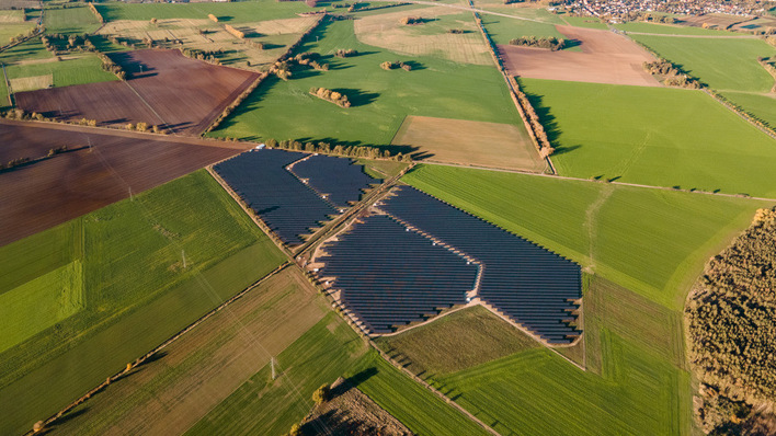 Den Strom aus dem neuen Solarpark in Zobersdorf bei Bad Liebenwerda vermarktet Baywa r.e. direkt an der Börse.