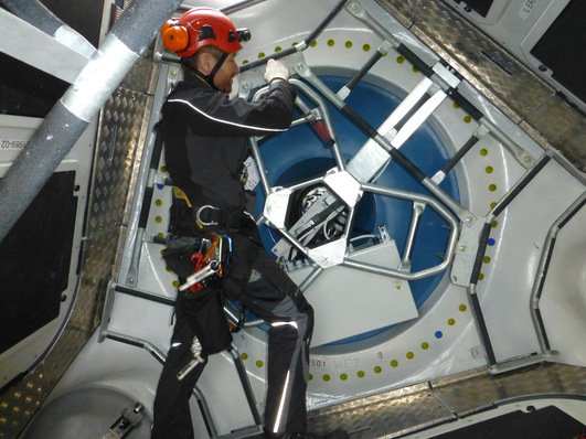 Sensoren können heute an allen relevanten Bauteilen wichtige Überwachungsfunktionen übernehmen, im Rotor, im Flügel, im Turm, auch an Schraubverbindungen.