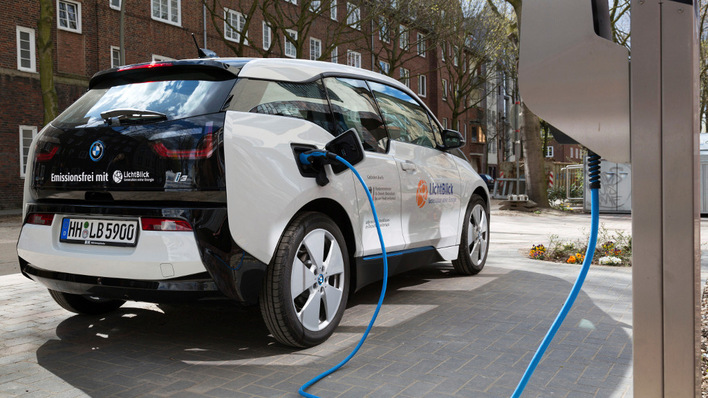 Elektroautos könnten zu einer perfekten steuerbaren Last werden, wenn die Anreize stimmen.