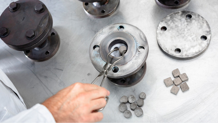 Die Entwickler:innen haben unterschiedliche Geometrie der Füllkörper ausprobiert.