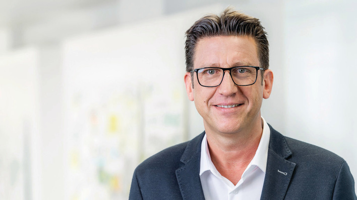 Marc Krezer ist Team Leader Project Development Germany bei BayWa RE Solar Projects.