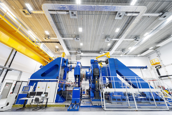 Die Drehmoment-Normalmesseinrichtung. Sie ist weltweit einmalig und erlaubt erstmal die Messung sehr großer Drehmomente.